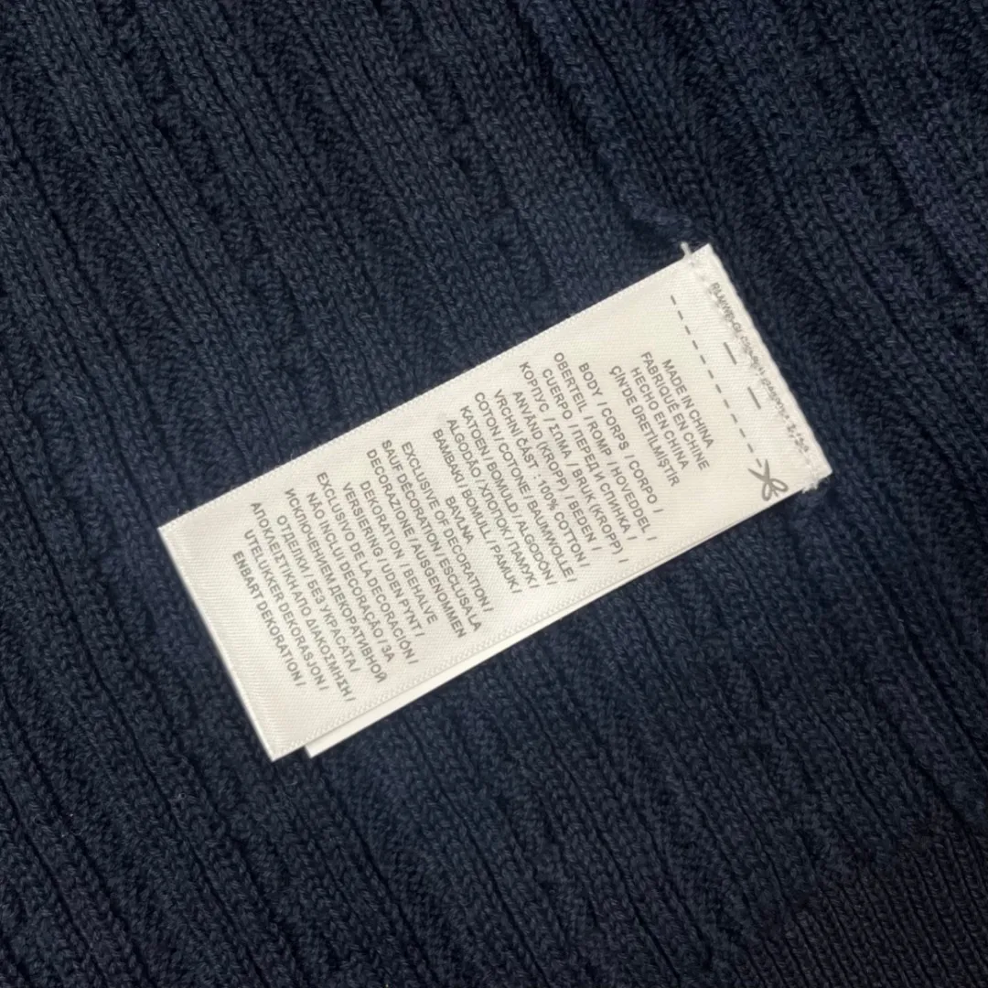 LF 🔘 𝐑𝐚𝐥𝐩𝐡𝐋𝐚𝐮𝐫𝐞𝐧 Polo Ralph Lauren Classic Polo， 、Retro ， ， “ ”。 🔹 ： ， ， ， ， ， 、 。 ： Breathable ， ， ； ， ， 、 ， 。 ：Classic ， ， ； Polo + ， ， ， 。 🔹 ： ， ， ， 、 ， Retro 。 ： ， ， ， ， ， ； ， ， ； 、 ， ， ； Navy Blue、White Classic ， ， ， 。 Size：S M L XL ：Navy Blue White